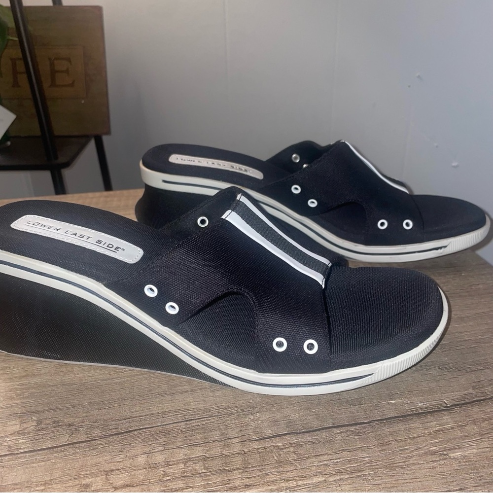 Lower East Side Black And White Wedge Sandals Womens Size 11